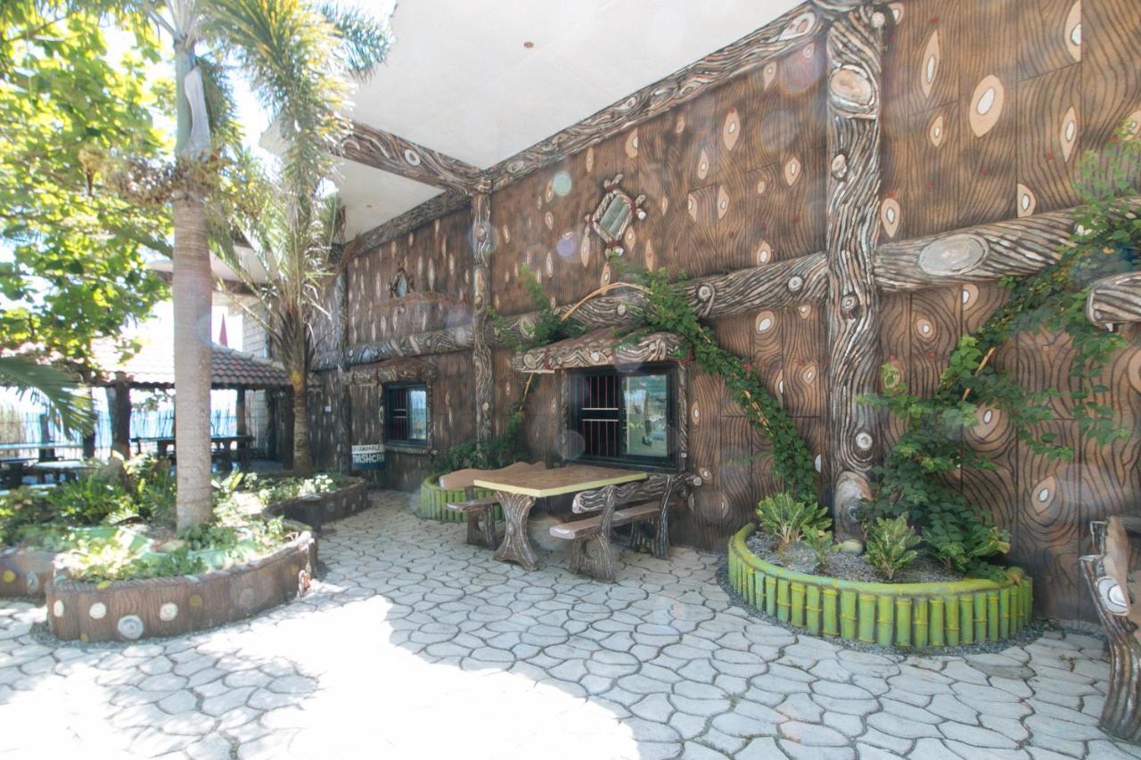 Reddoorz @ Seasun Beach Resort And Hotel Zambales Santa Cruz  Екстер'єр фото